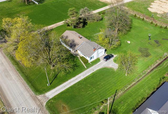 Property Photo:  8251 Beers Road  MI 48473 