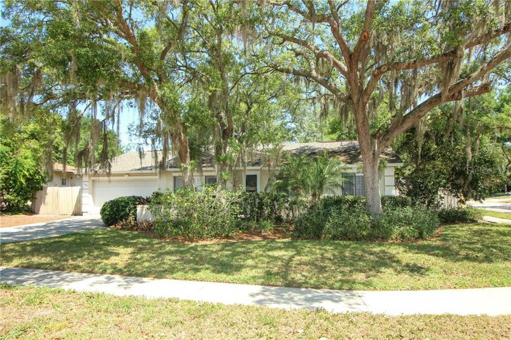 Property Photo:  329 Bonnie Trail  FL 32750 