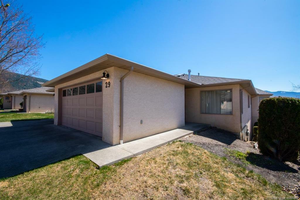 Property Photo: 1001 30 Avenue 29 BC V1T 9H8