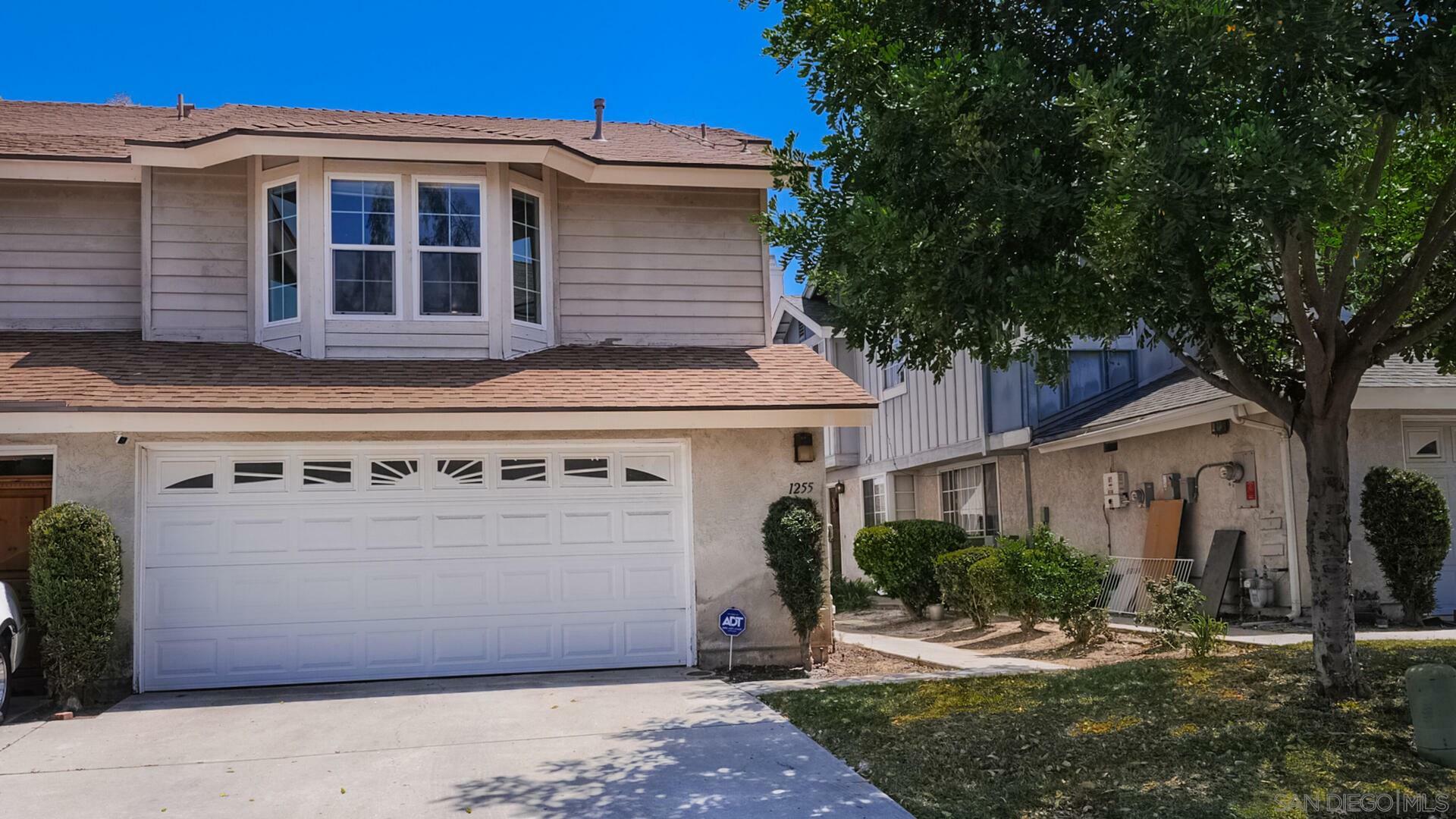 Property Photo:  1255 Manzana Way  CA 92139 