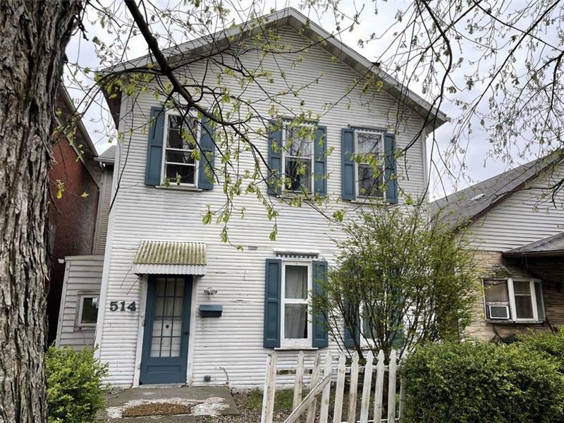 Property Photo:  514 E 10th Avenue  PA 15084 