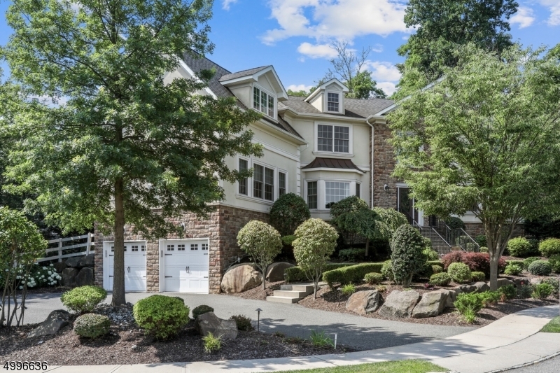 Property Photo: 14 Efstis Ct NJ 07052