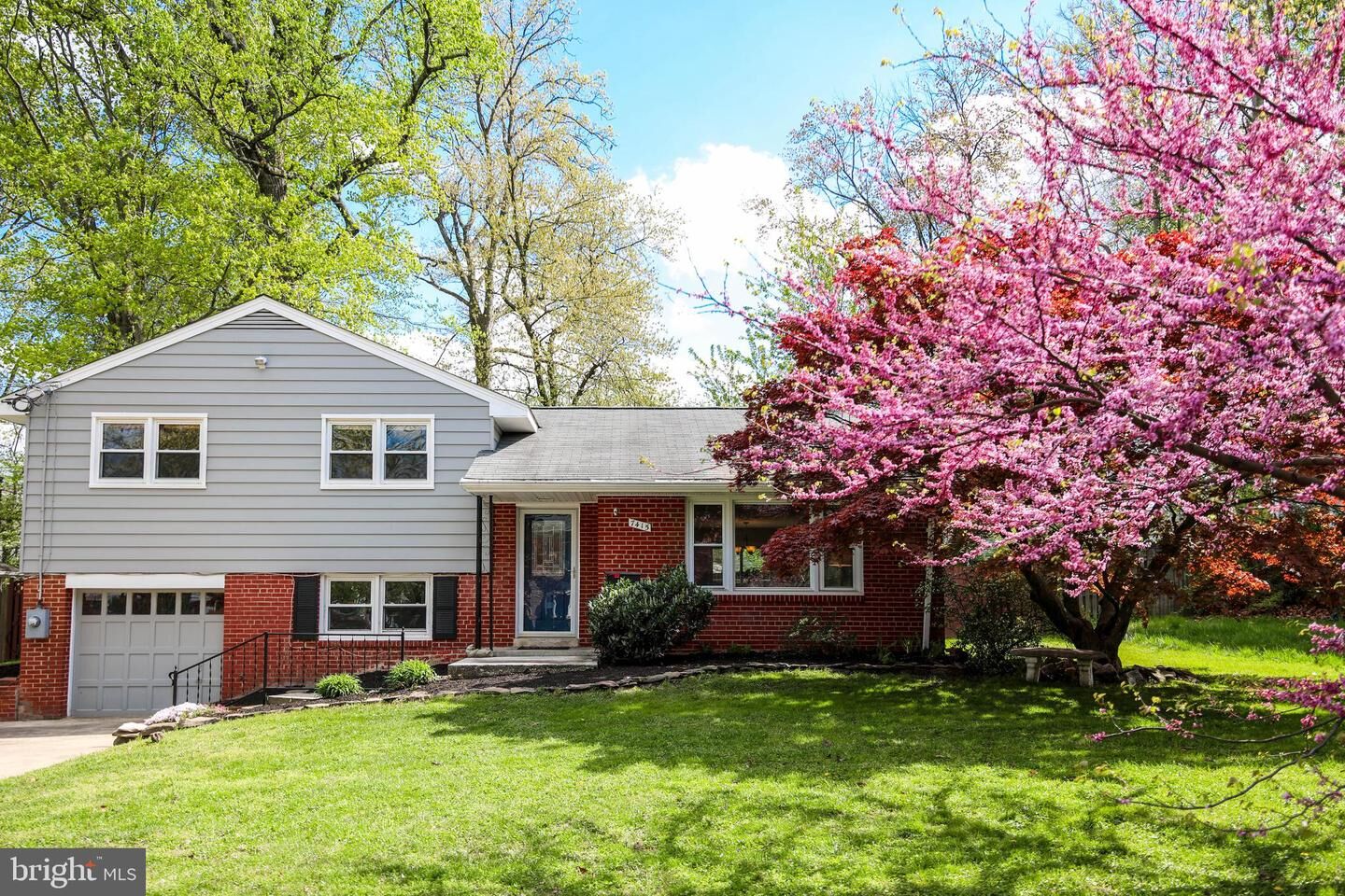 Property Photo:  7415 Dunston Street  VA 22151 