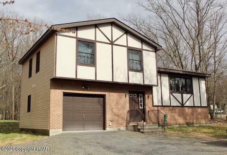 Property Photo:  149 Huffman Cir  PA 18324 