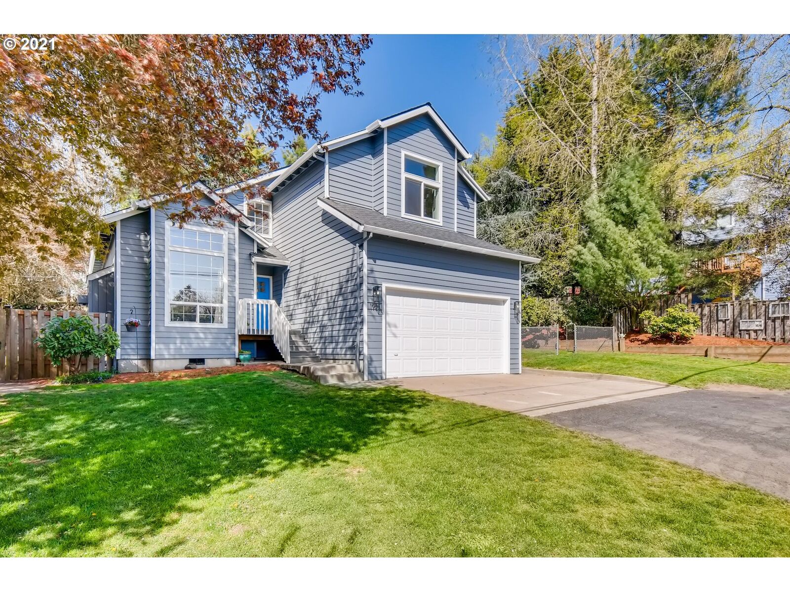 Property Photo: 1921 SW Primrose St OR 97219