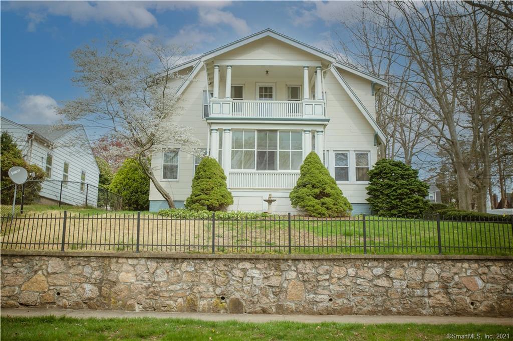 Property Photo: 215 Kneeland Road CT 06512