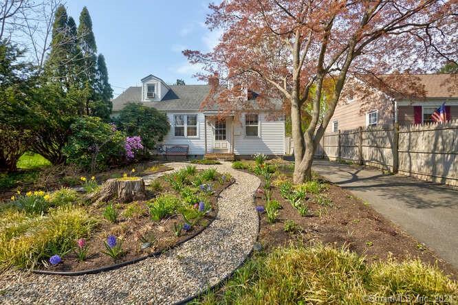 Property Photo:  24 Crescent Drive  CT 06810 