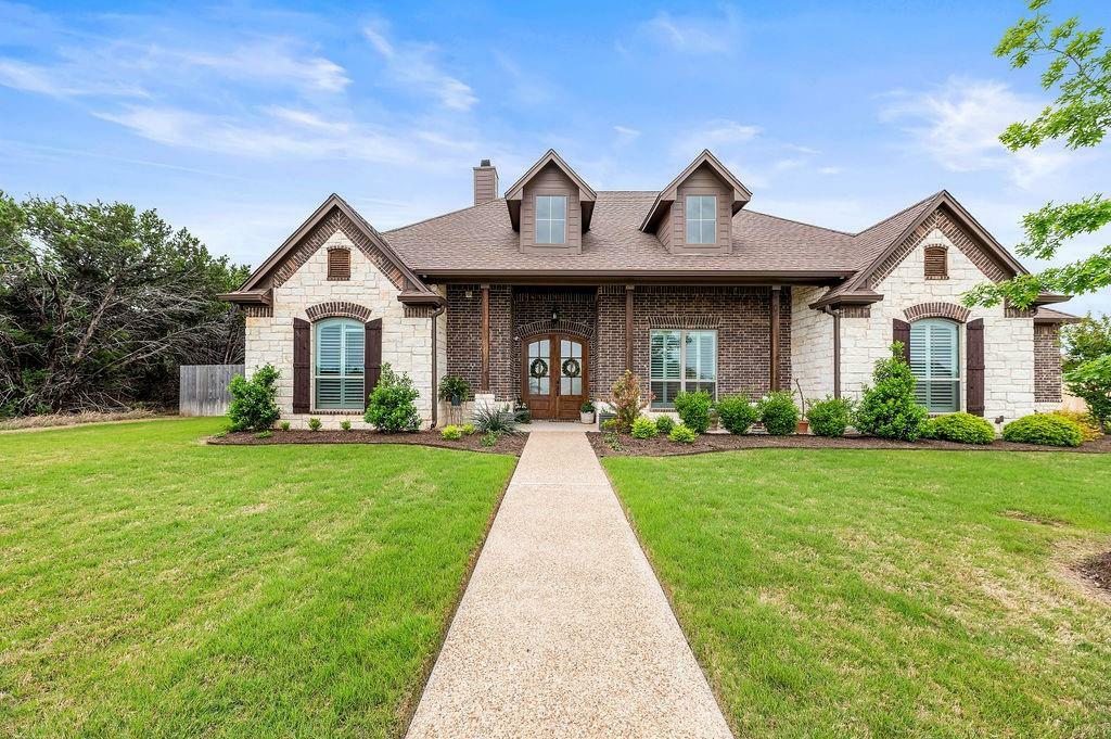 Property Photo:  383 Twisted Oak Lane  TX 76638 