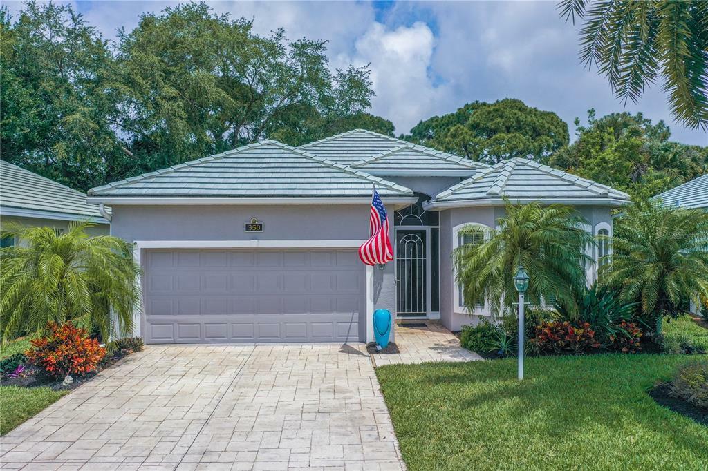 Property Photo: 350 Melrose Court FL 34292