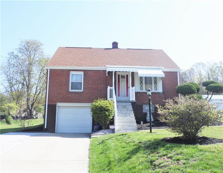 Property Photo:  1909 Mansfield Rd  PA 15037 