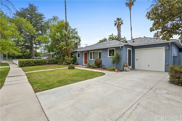 Property Photo:  5041 Nestle Avenue  CA 91356 