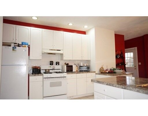 Property Photo: 7 Mace Place MA 01902