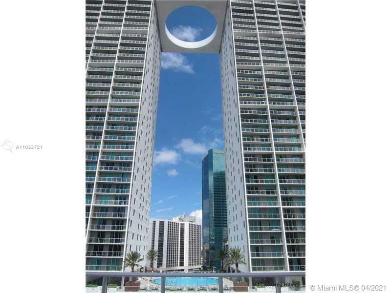 Property Photo:  500 Brickell Ave 2303  FL 33131 