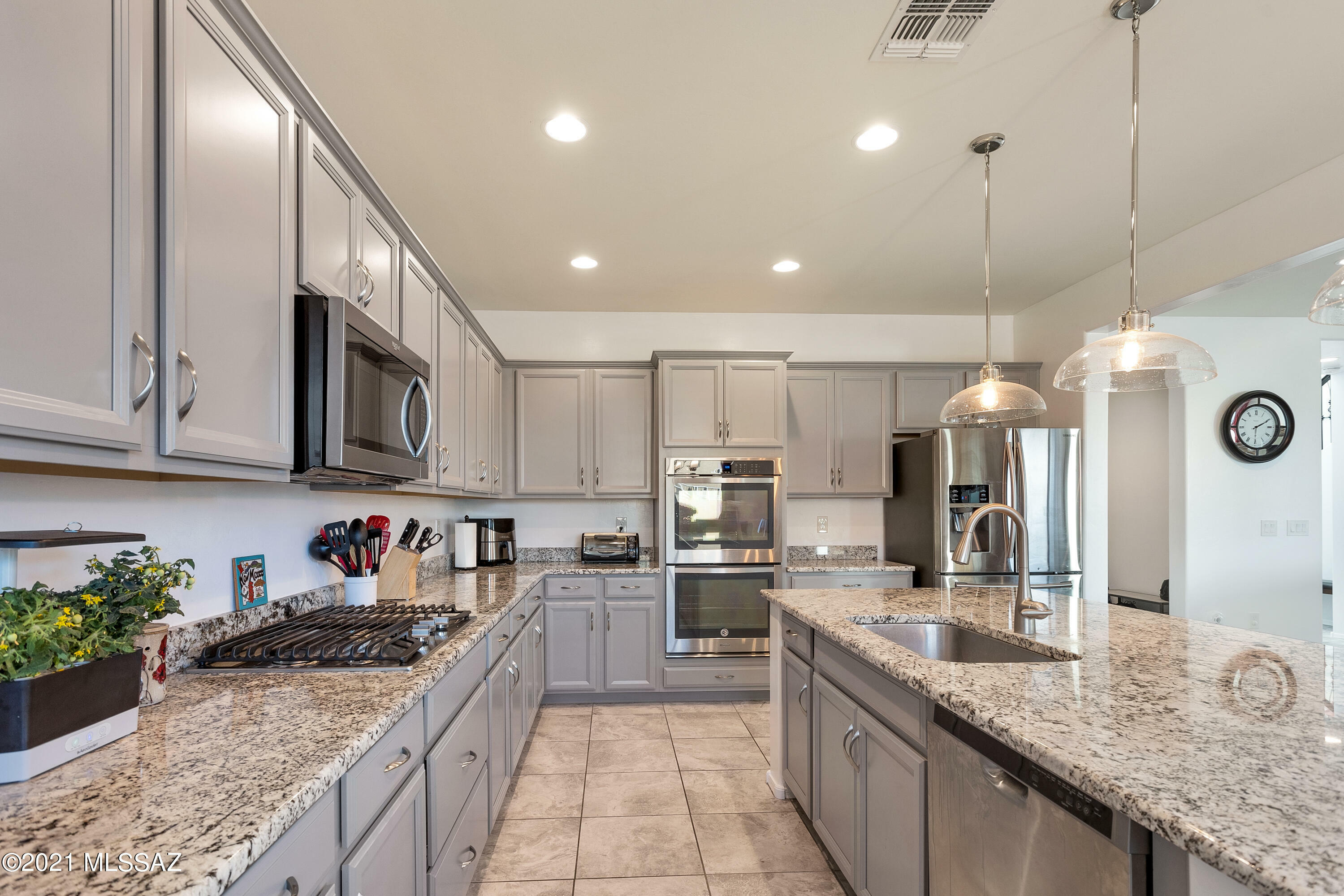 Property Photo: 11508 W Elementary Drive AZ 85653