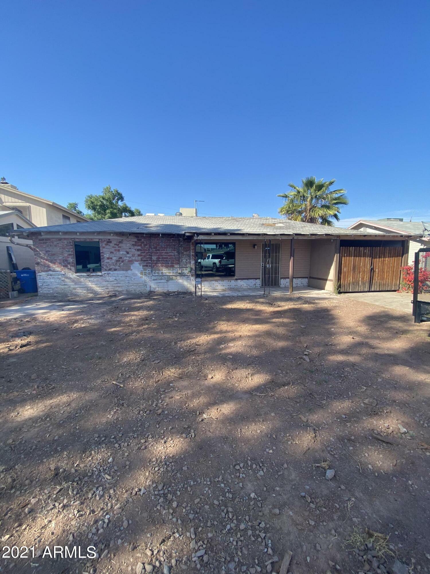 Property Photo: 2122 W Virginia Avenue AZ 85009
