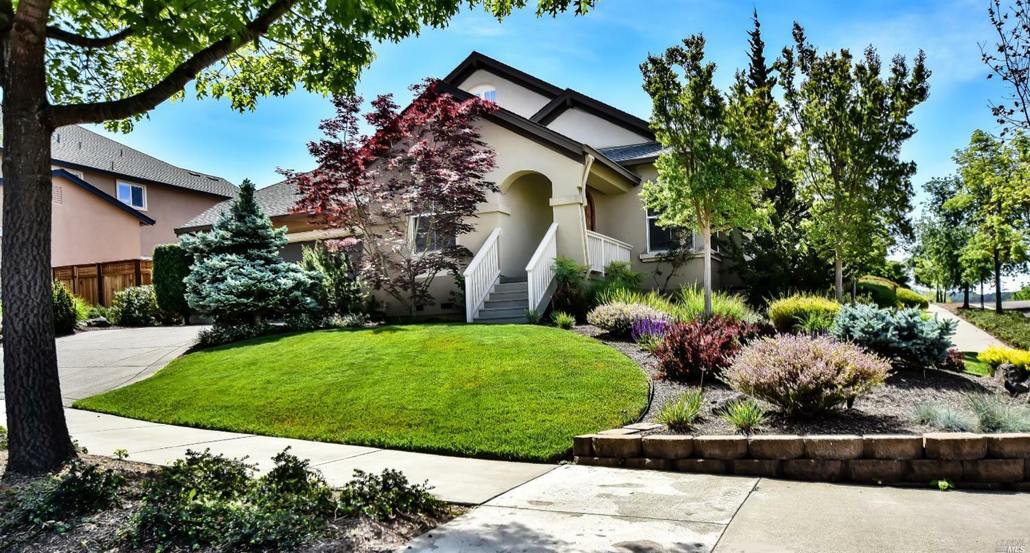 Property Photo:  5900 Mountain Hawk Drive  CA 95409 