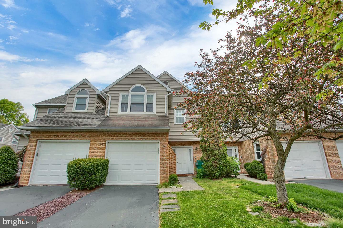 Property Photo: 367 Jonathan Court PA 17036