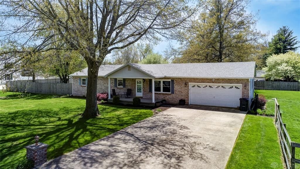 Property Photo: 4005 Cheyenne Trail OH 45335