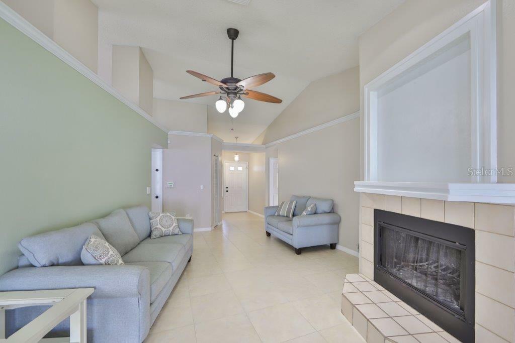 Property Photo:  4714 Westwind Drive  FL 33566 