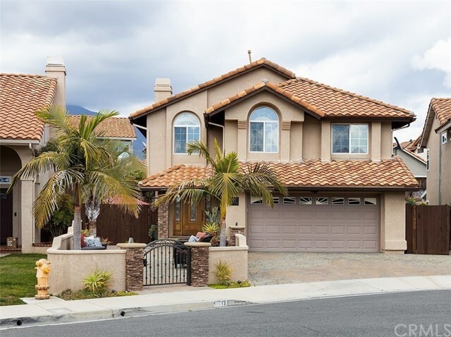 Property Photo:  17 Boxthorn  CA 92688 