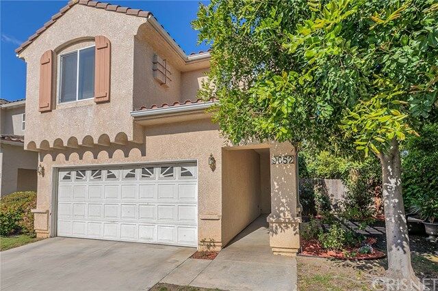Property Photo:  9052 Hayvenhurst Avenue  CA 91343 