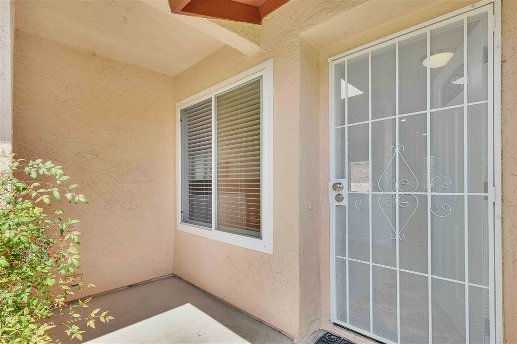 Property Photo: 12235 Buckskin Trail CA 92064