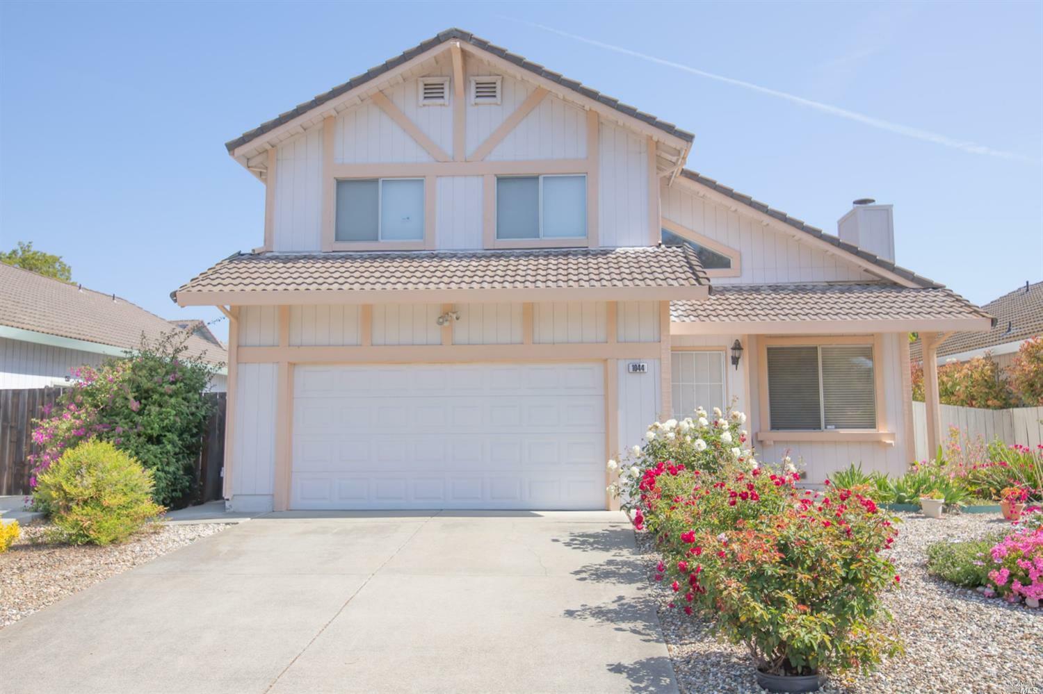 Property Photo:  1044 Wood Hollow Circle  CA 94533 