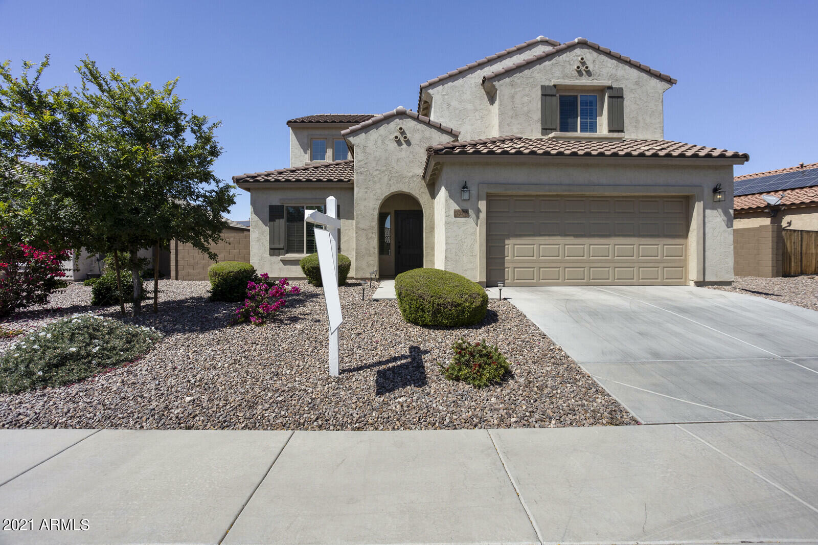 Property Photo:  5572 W Admiral Way  AZ 85132 