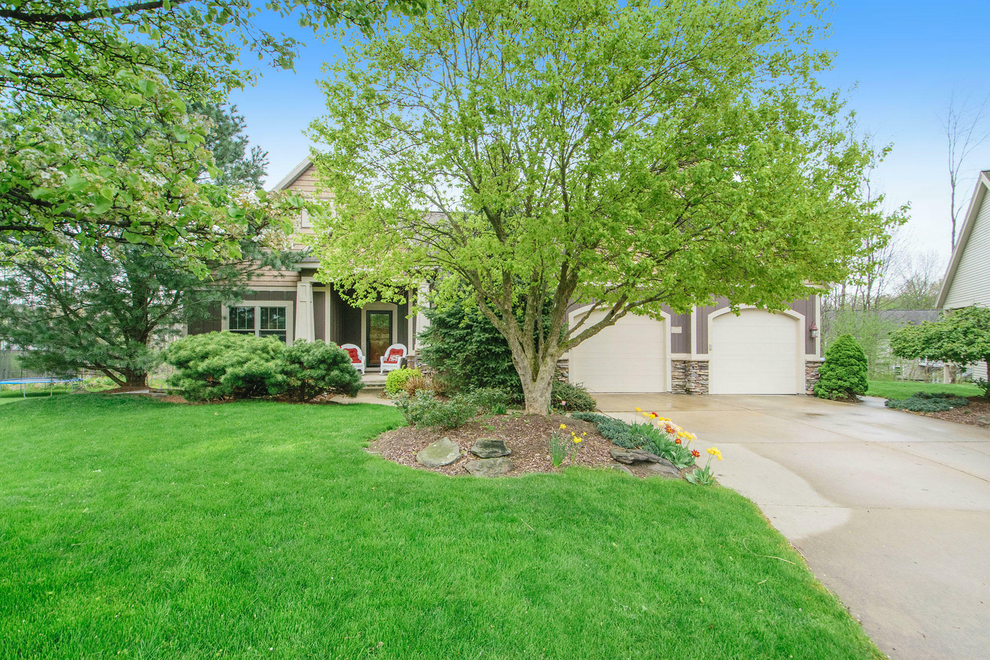 Property Photo: 7888 Meadows Court MI 49426