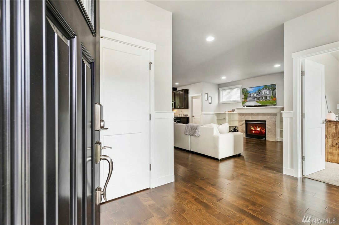 Property Photo: 1134 NE Sockeye Ct WA 98311