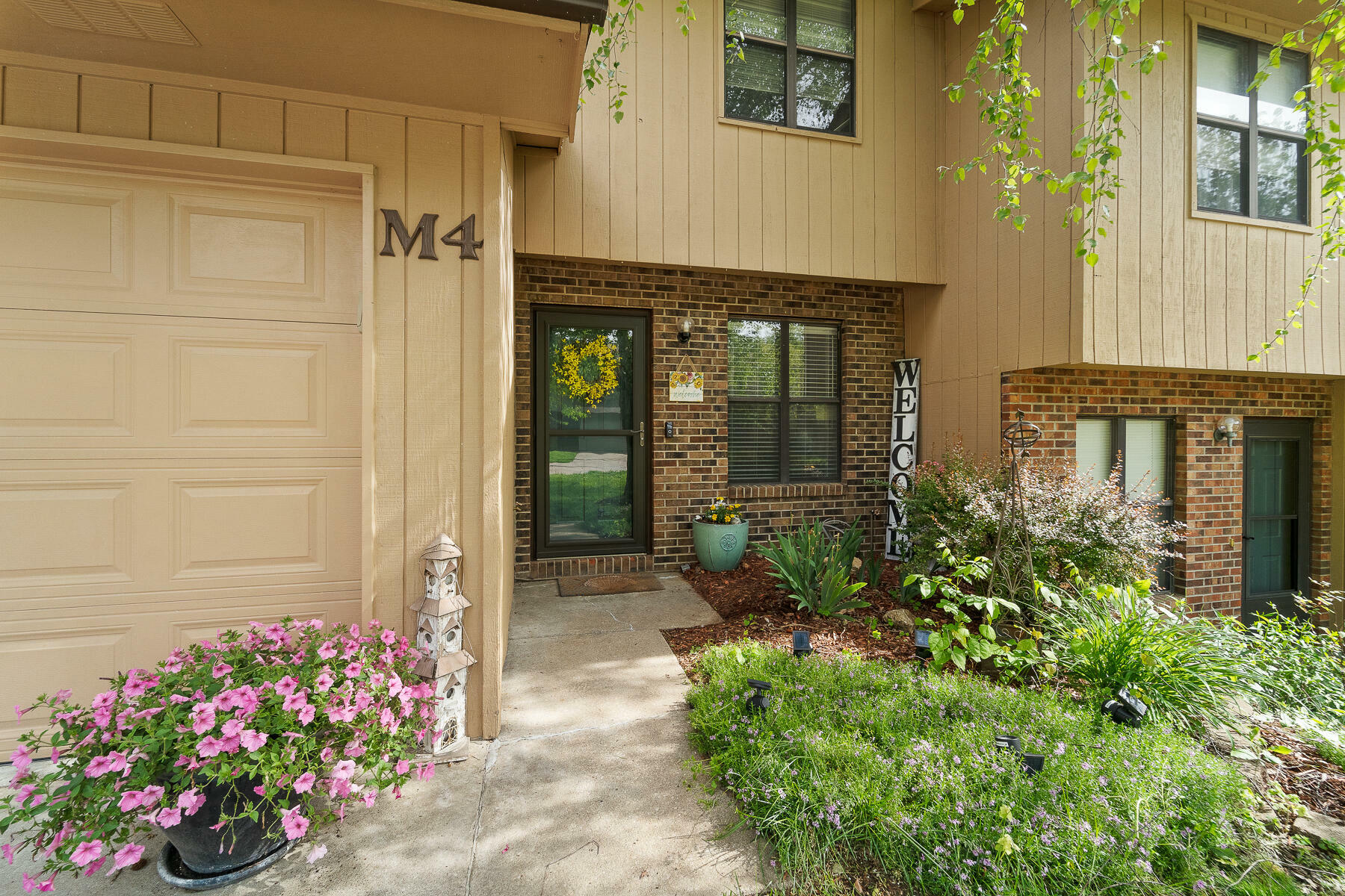 Property Photo:  2801 W Broadway  MO 65203 