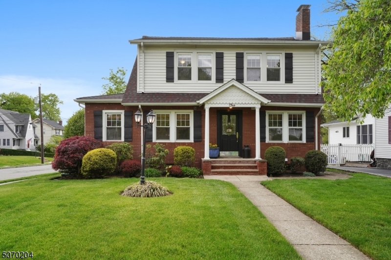 Property Photo:  1 Thrumont Rd  NJ 07006 