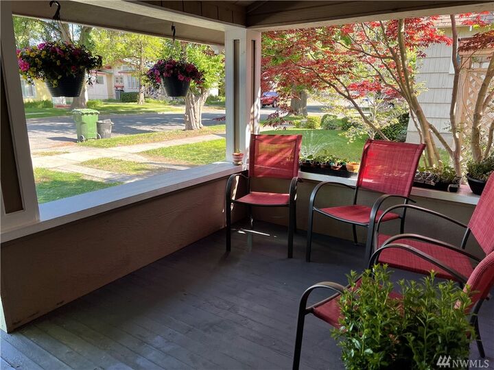 Property Photo: 17 Birch St N WA 98841