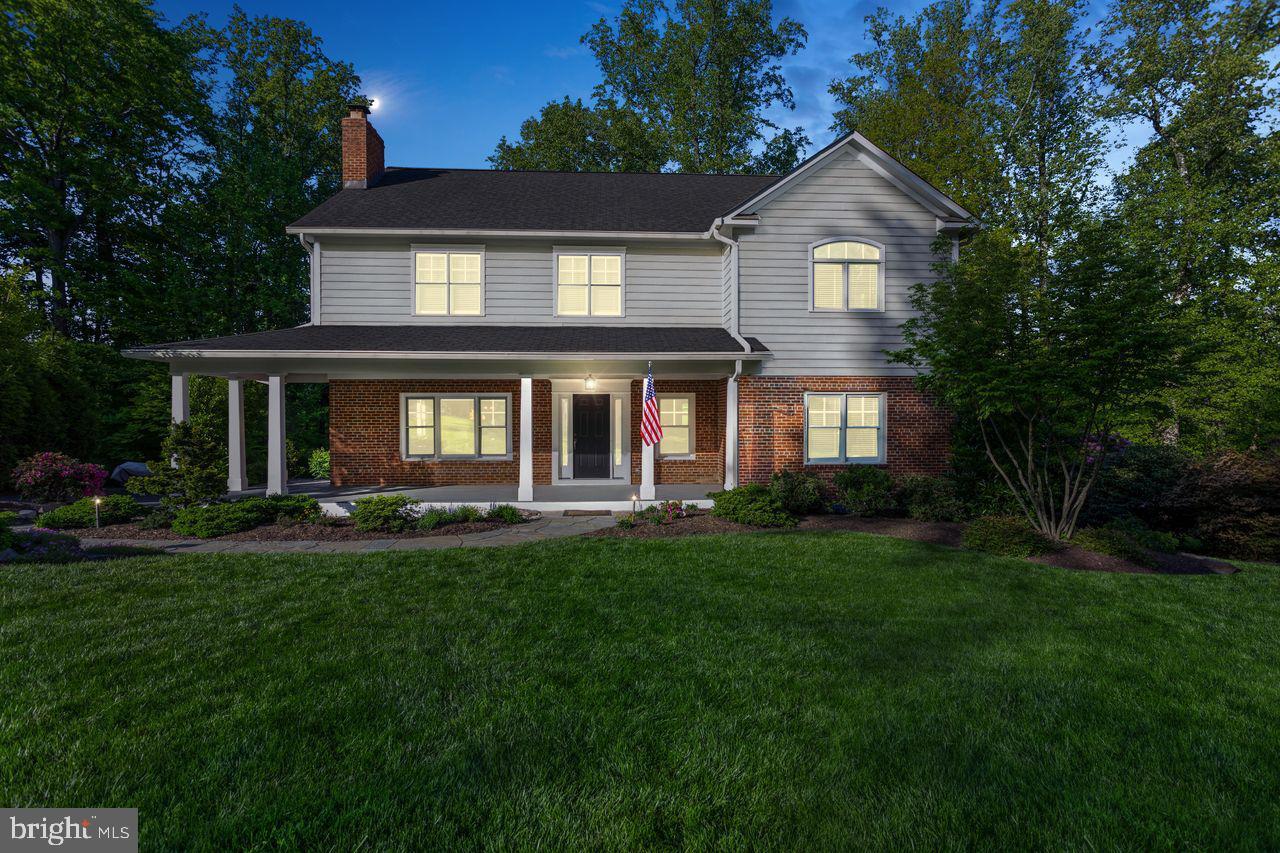 Property Photo: 9004 Glenbrook Road VA 22031