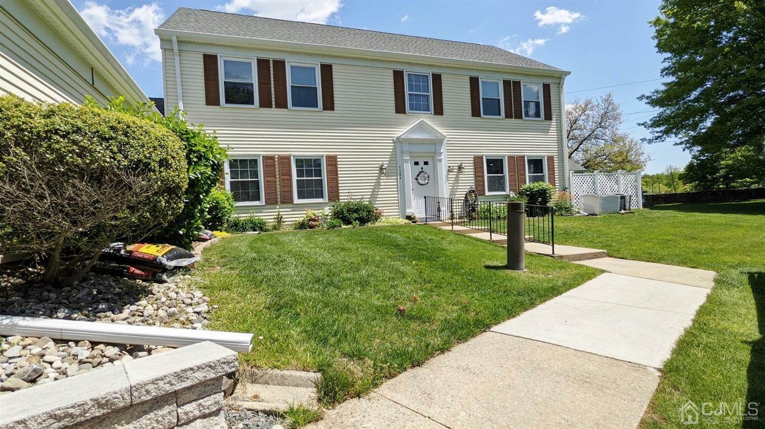 329 Nantuckett Lane B  Monroe NJ 08831 photo