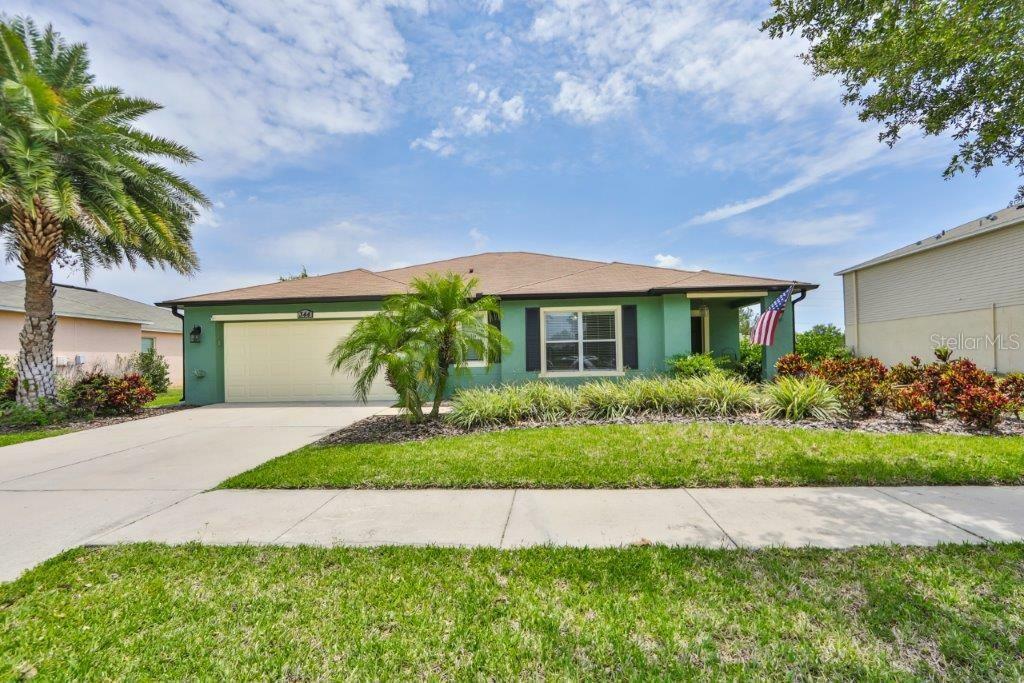 Property Photo:  344 Star Shell Drive  FL 33572 