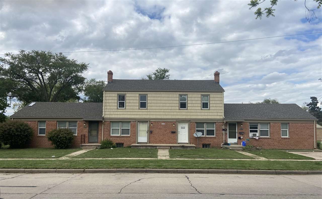 Property Photo:  2702 E Osie  KS 67211 