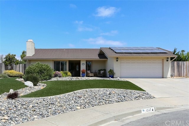 Property Photo:  1537 Zircon Court  CA 93455 