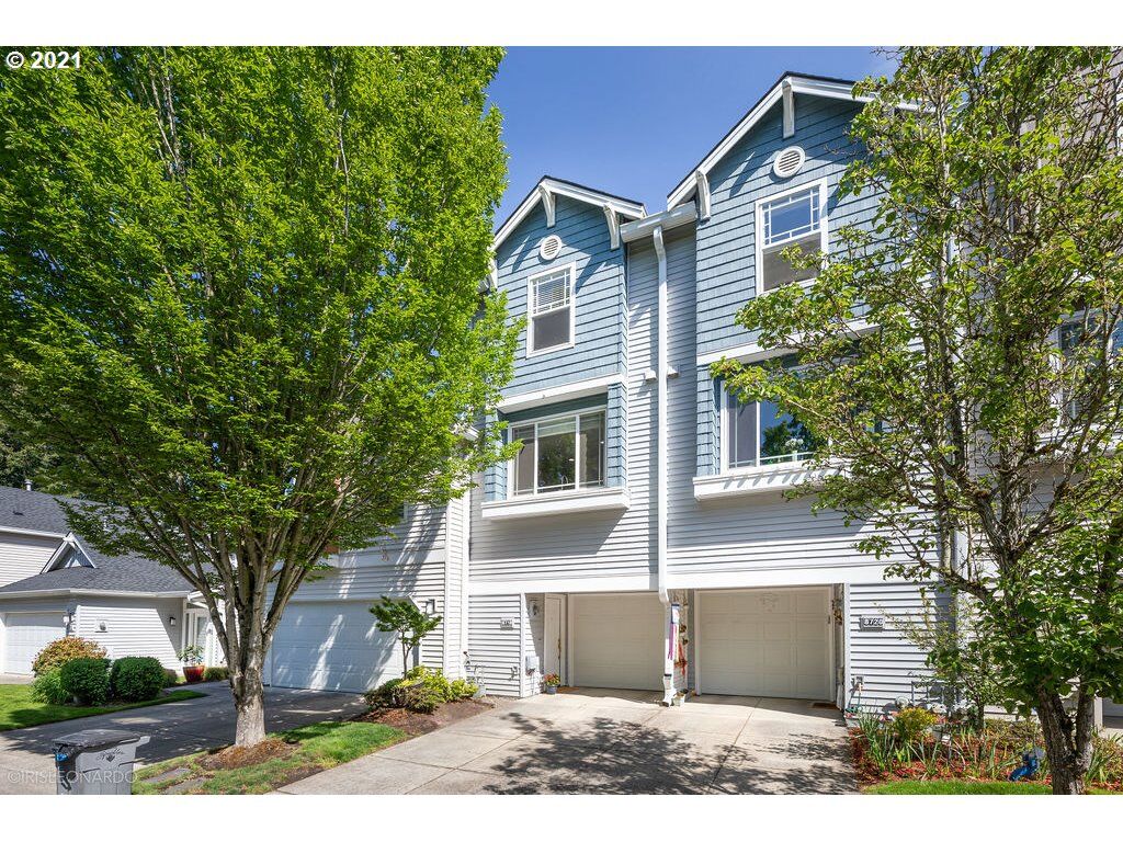 Property Photo: 8718 NE 17th St WA 98664