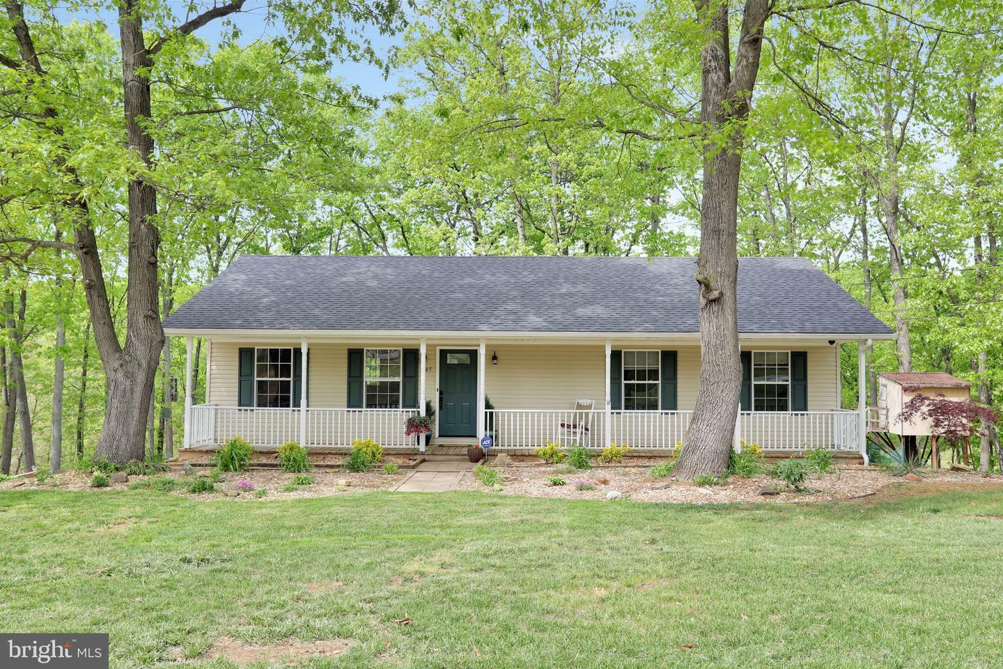 Property Photo:  165 Goose Run Court  WV 25428 