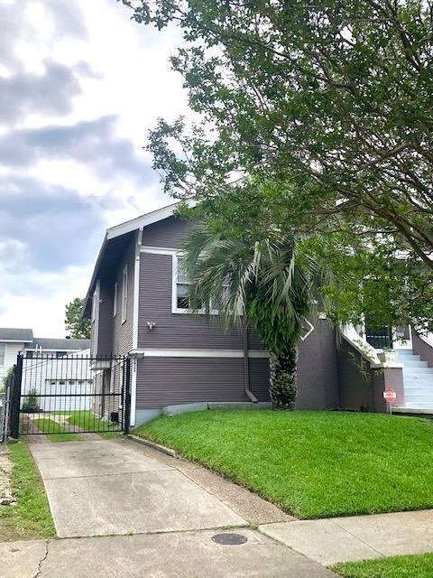 Property Photo:  1215 Hagan Avenue B  LA 70119 