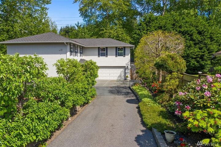 8711 10 Dr SE  Everett WA 98208 photo