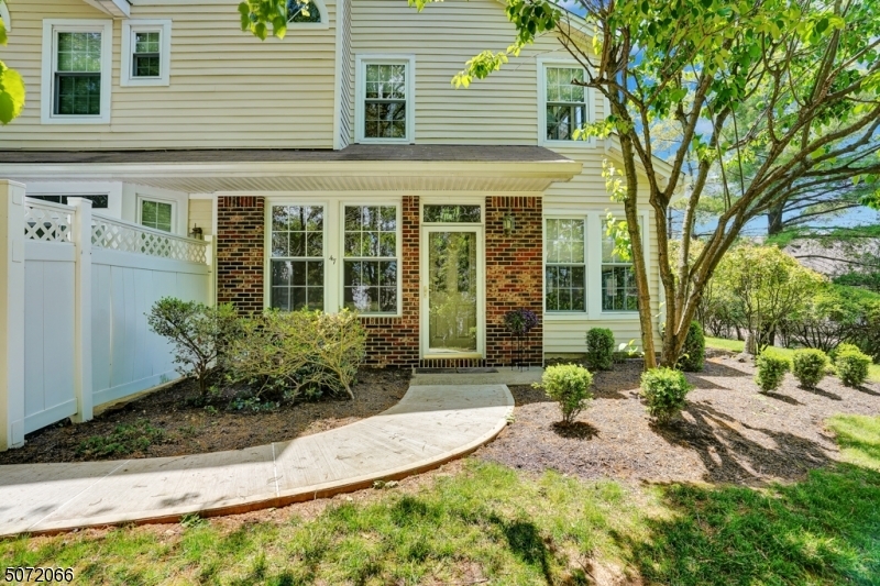 Property Photo:  47 Pheasant Brook Ct  NJ 07921 