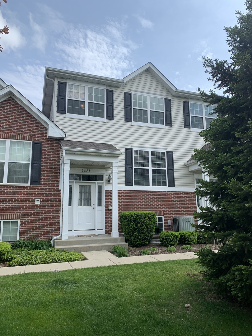 Property Photo: 3855 Bailey Road IL 60560