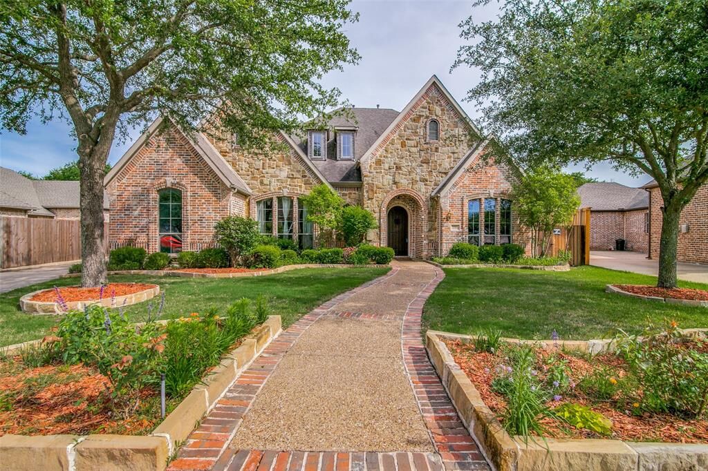 Property Photo:  2365 Lake Forest Drive  TX 75087 
