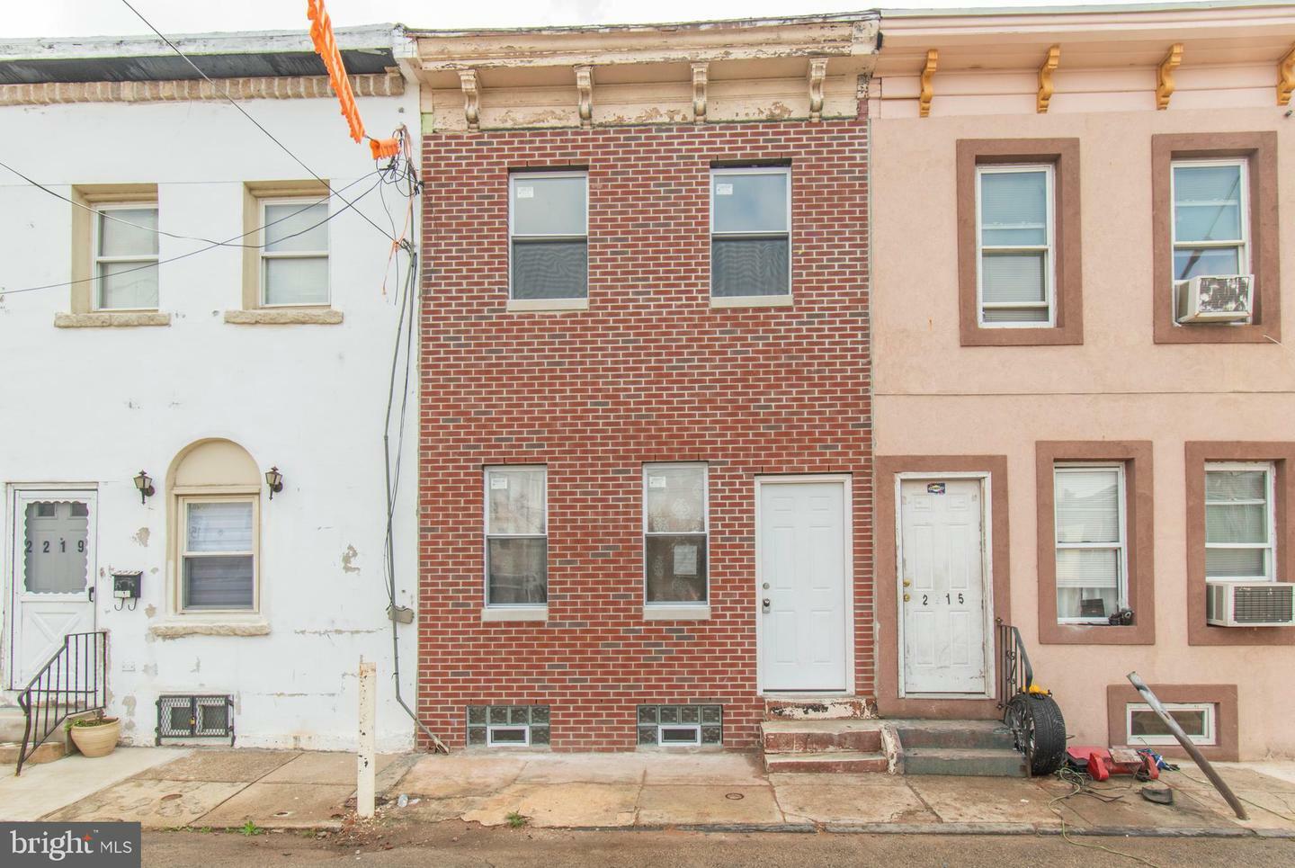 Property Photo: 2217 N Waterloo Street PA 19133