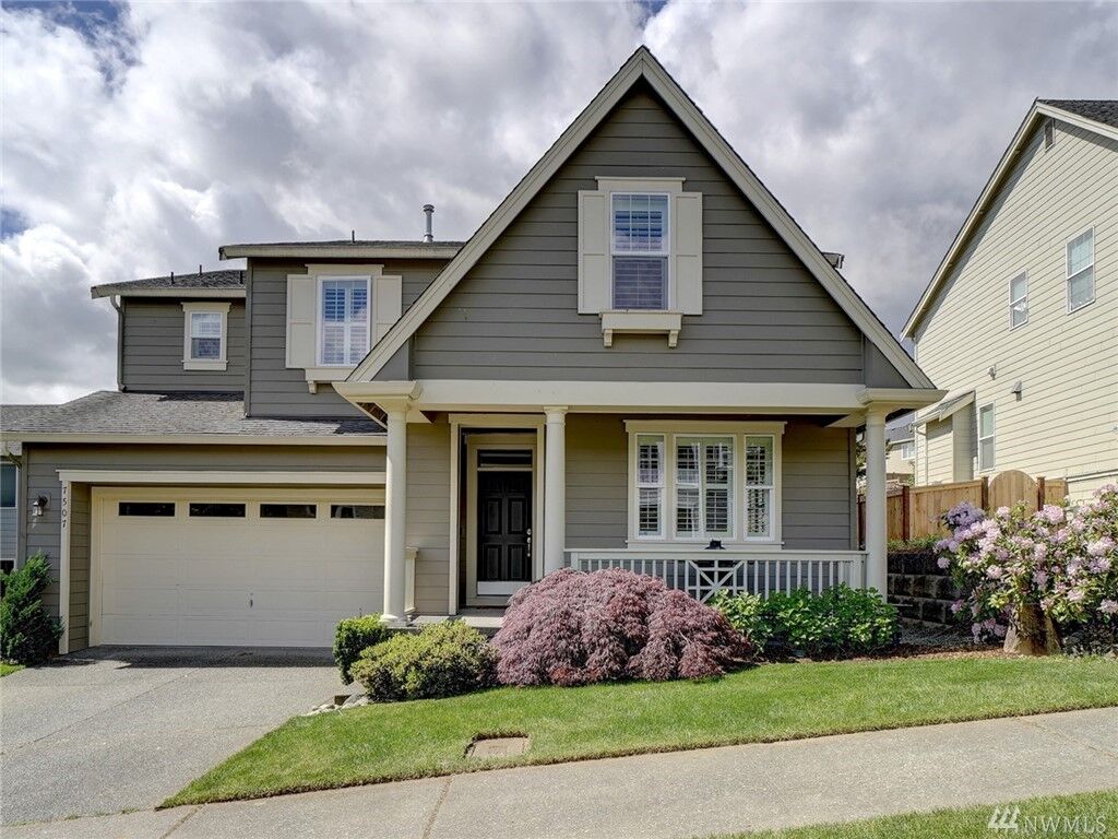 Property Photo: 7507 Pinnacle Place SE WA 98065