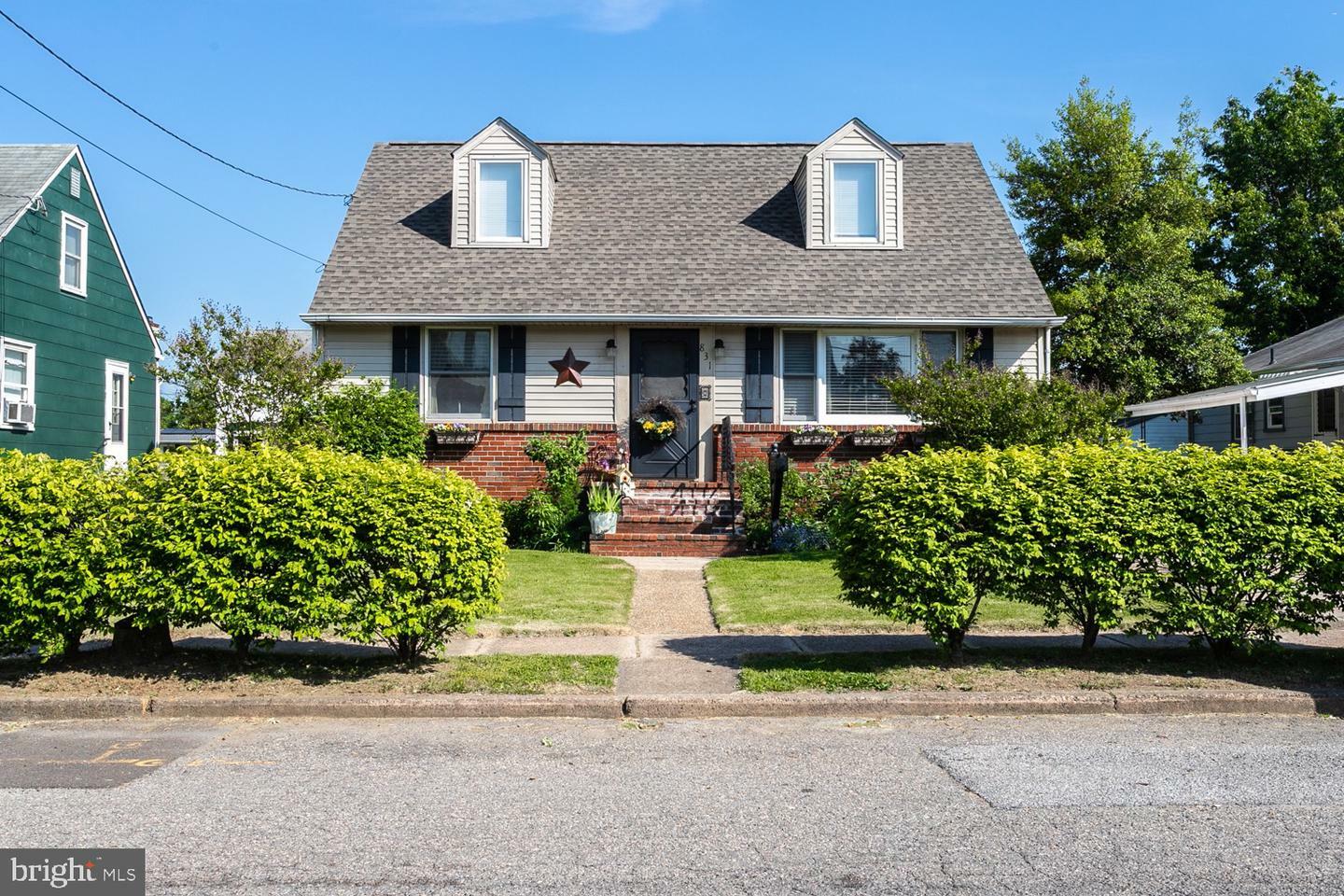 Property Photo:  831 Shadeland Avenue  NJ 08016 