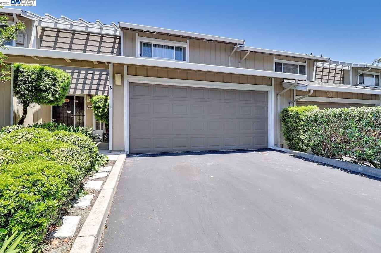 Property Photo: 15 Astrida Dr 6 CA 94544