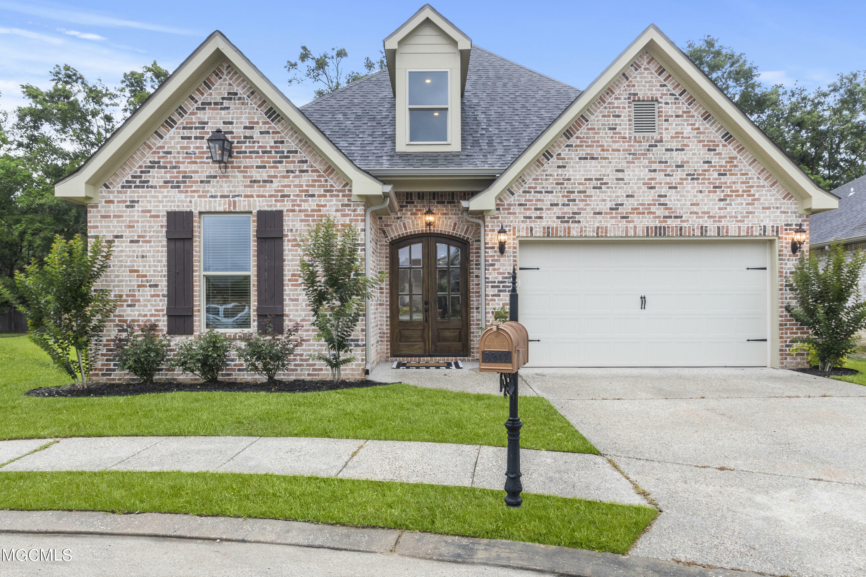Property Photo:  3912 Acadian Village Drive  MS 39564 